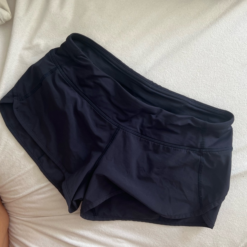 Lululemon speed up shorts 2.5”
